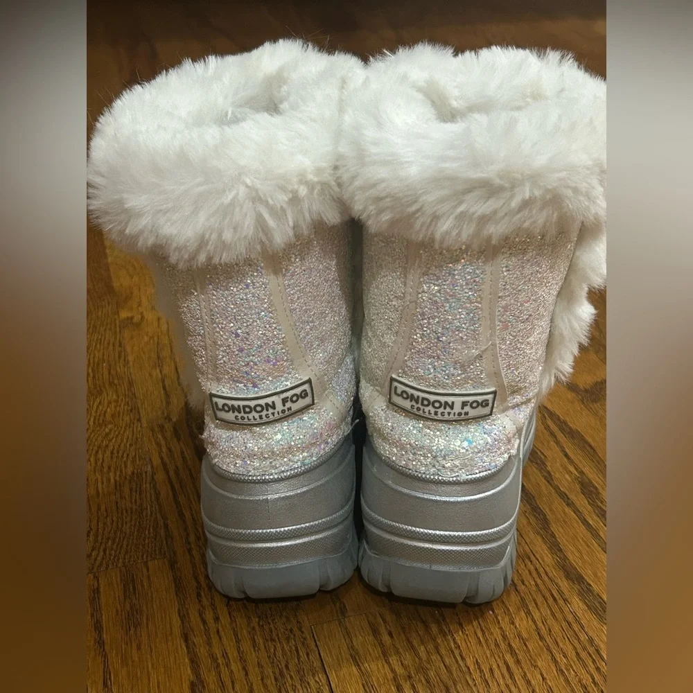 London Fog Glitter Faux Fur Snow Boots Silver White Winter Waterproof Size 2